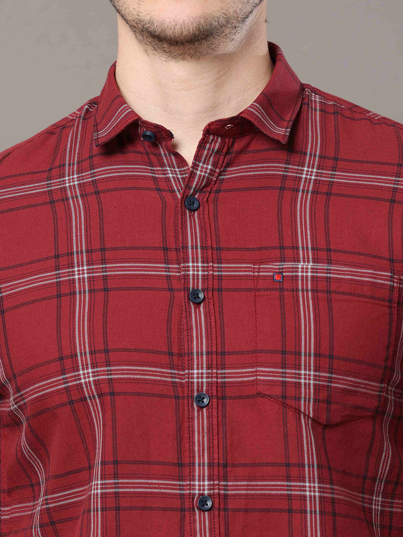 Shop Men's Maroon Slim Fit Cotton Casual Checks Shirt Online.