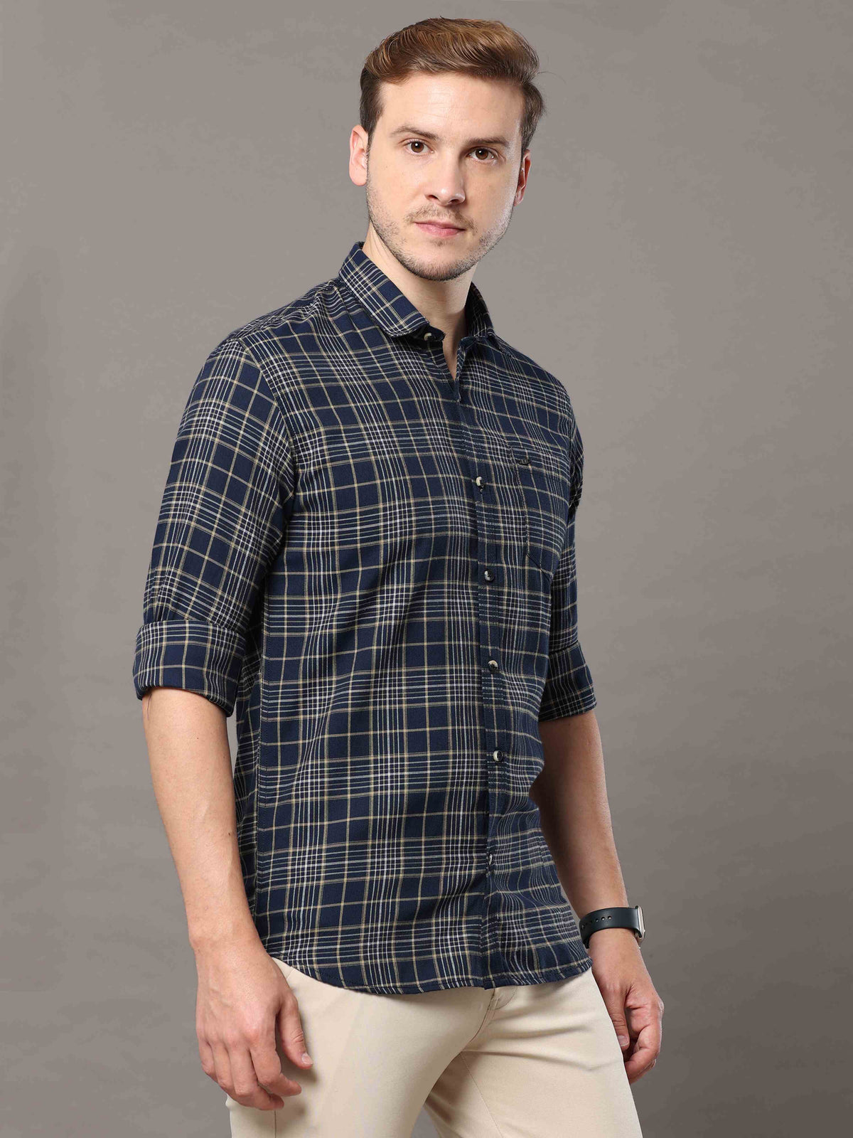 Men's Navy Slim Fit Checks Full Sleeves Casual Shirts