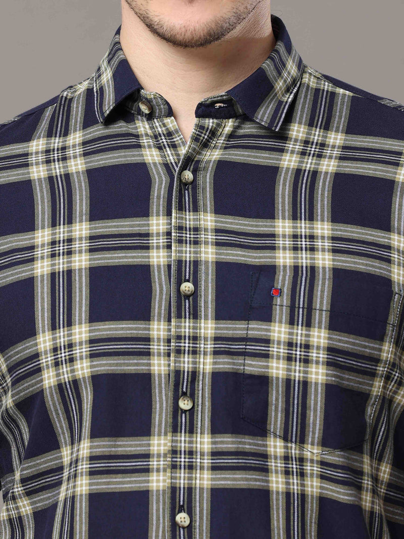 Shop Men's Navy Slim Fit Cotton Casual Checks Shirt Online.