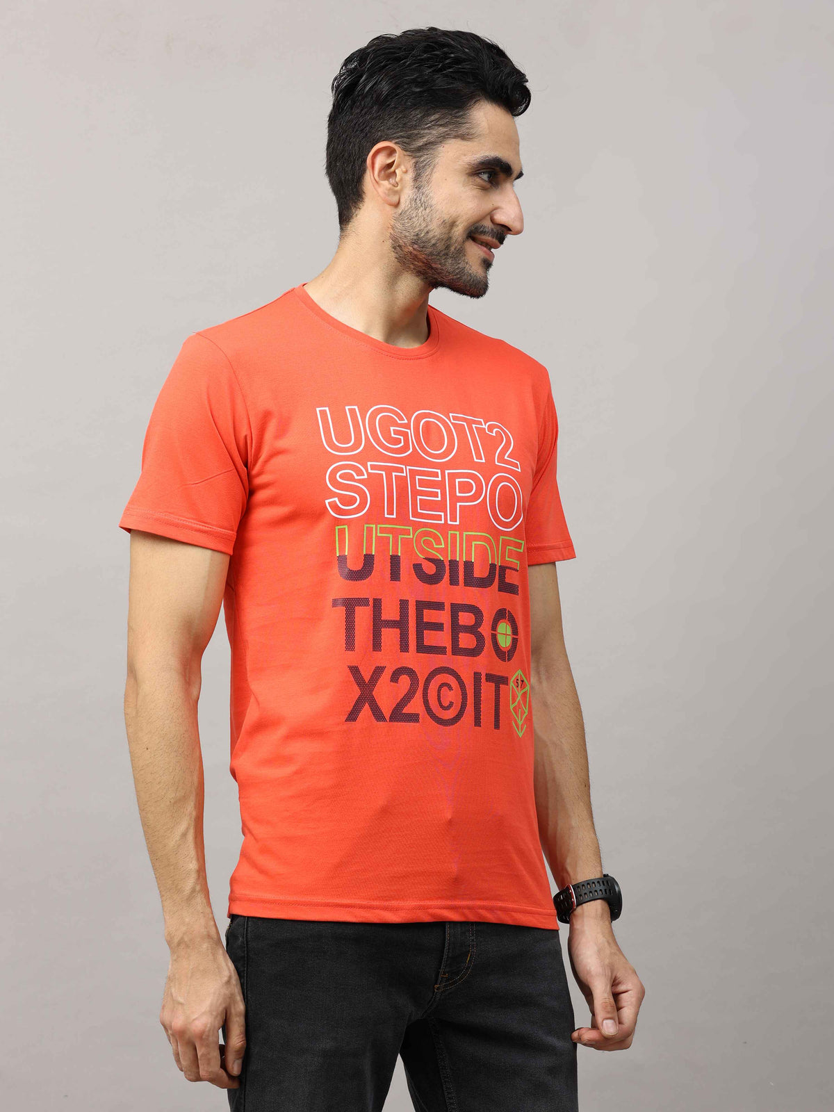 Shop Men's Orange Regular Fit Printed Half Sleeves Crew Neck T-Shirt Online.