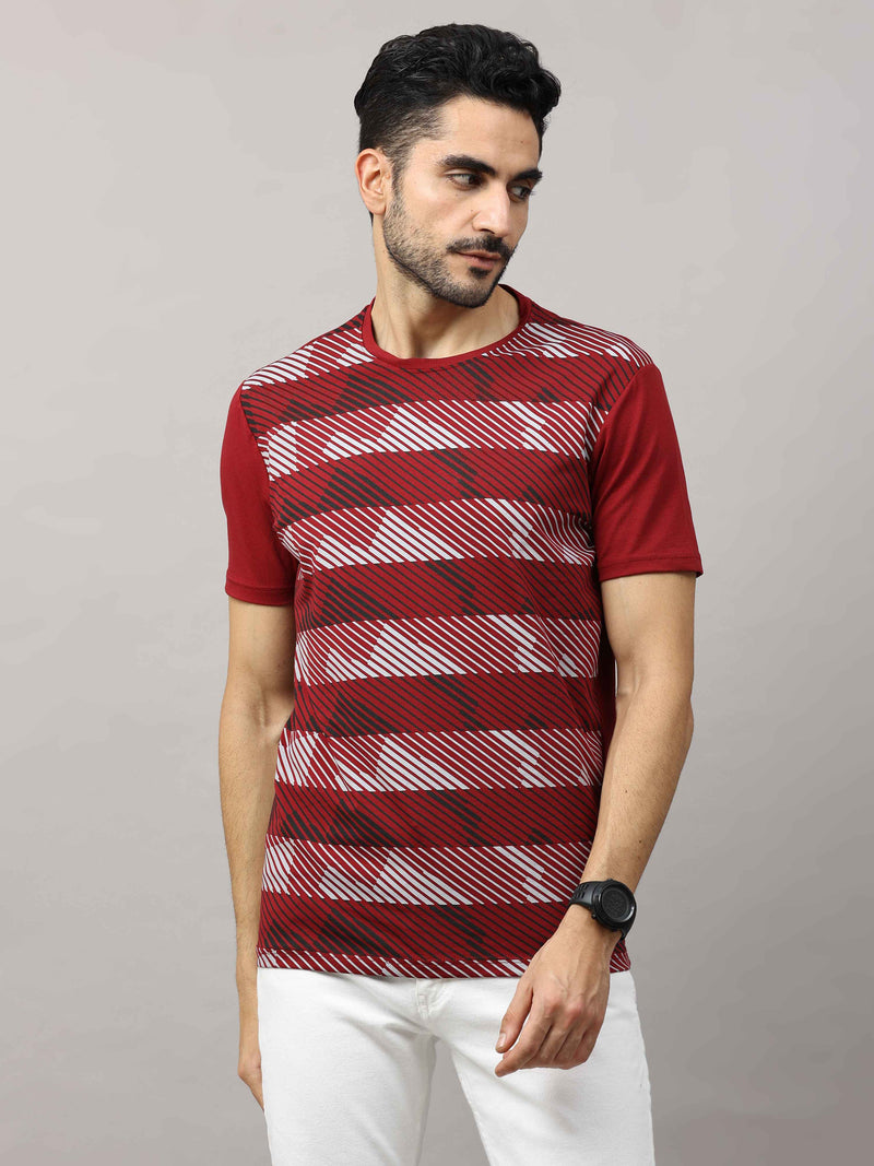 Shop Men's Maroon Regular Fit Printed Half Sleeves Crew Neck T-Shirt Online.