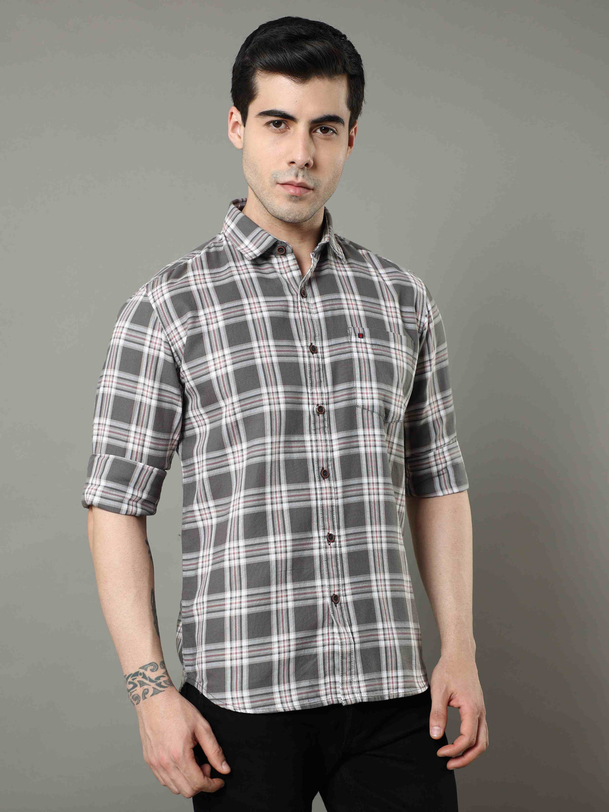 Shop Men's Grey Slim Fit Full Sleeves Cotton Casual Checks Shirt Online.