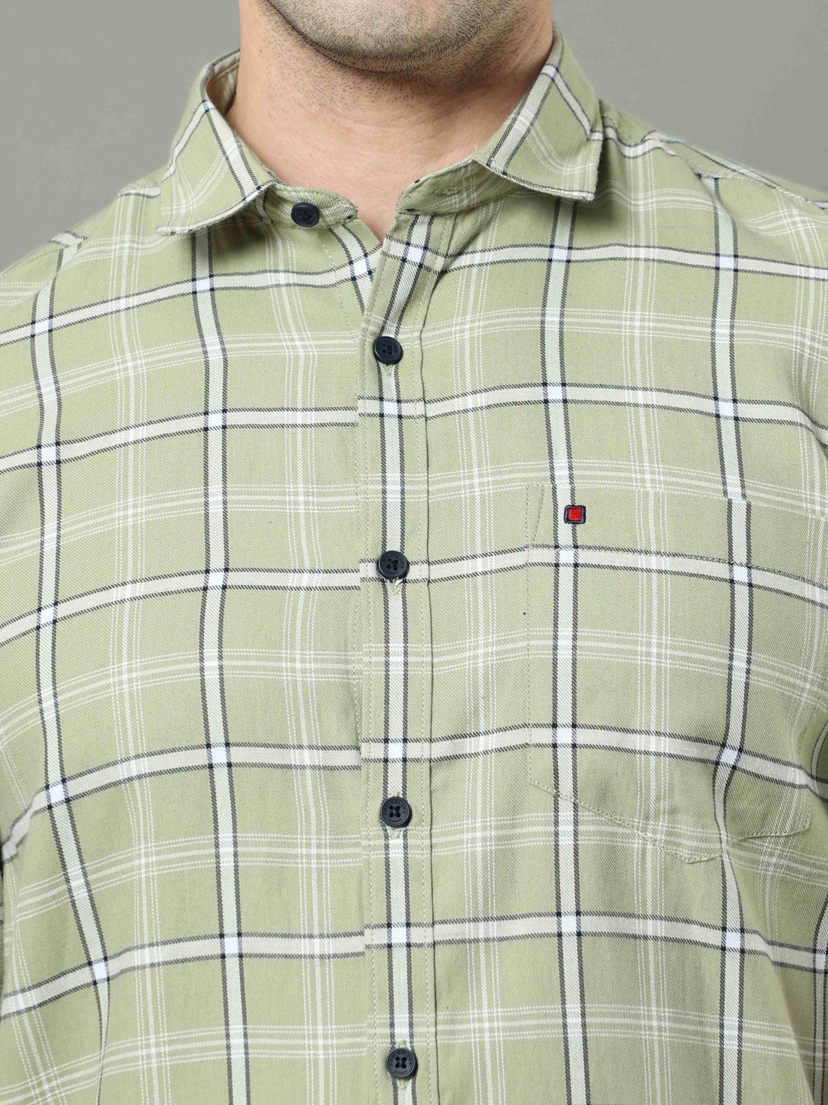 Shop Men's Green Slim Fit Cotton Casual Checks Shirt Online.