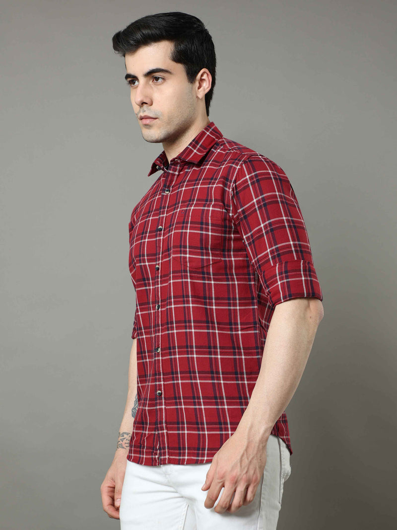 Shop Men's Maroon Slim Fit Cotton Casual Checks Shirt Online.