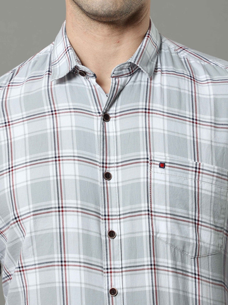 Shop Men's Grey Slim Fit Cotton Casual Checks Shirt Online.