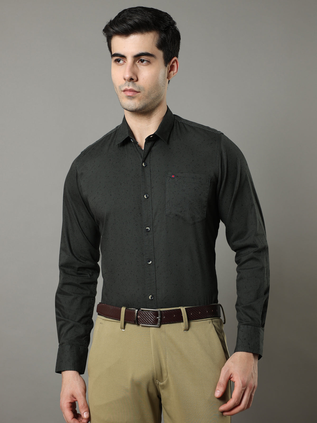 Shop Men's Green Slim Fit Cotton Casual Printed Shirt Online.