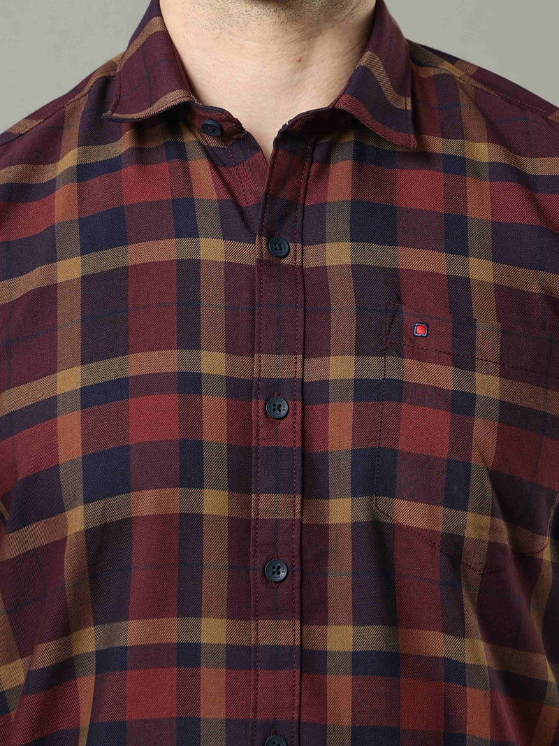 Shop Men's Rust Slim Fit Cotton Casual Checks Shirt Online.