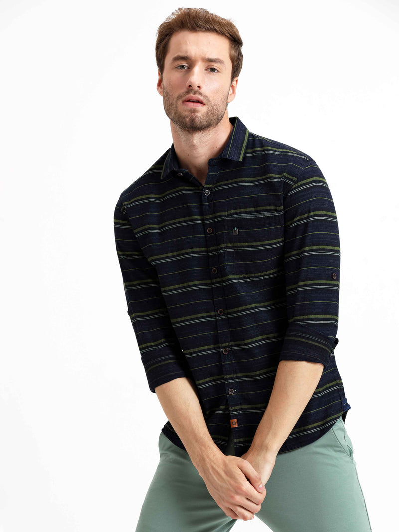 Shop Men's Green Slim Fit Stripes Full Sleeves Casual Shirts Online.