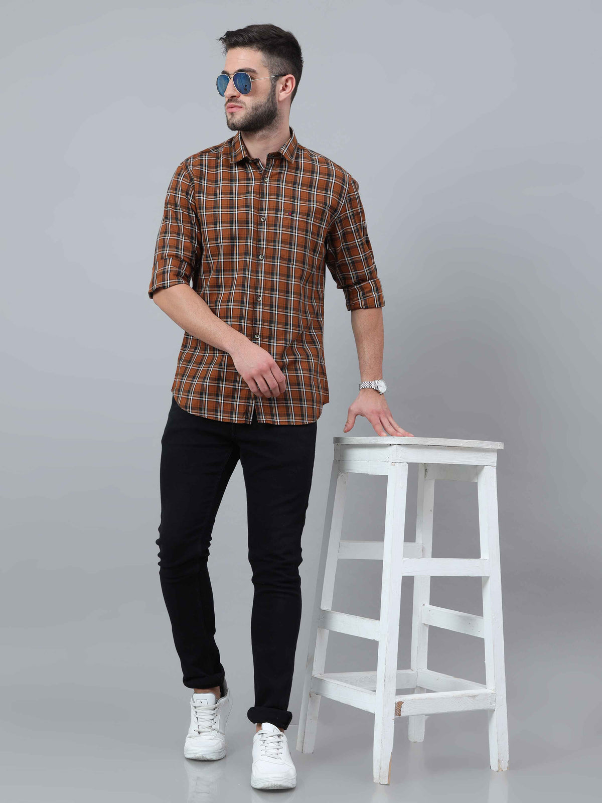 Men's Brown Slim Fit Checks Full Sleeves Casual Shirts