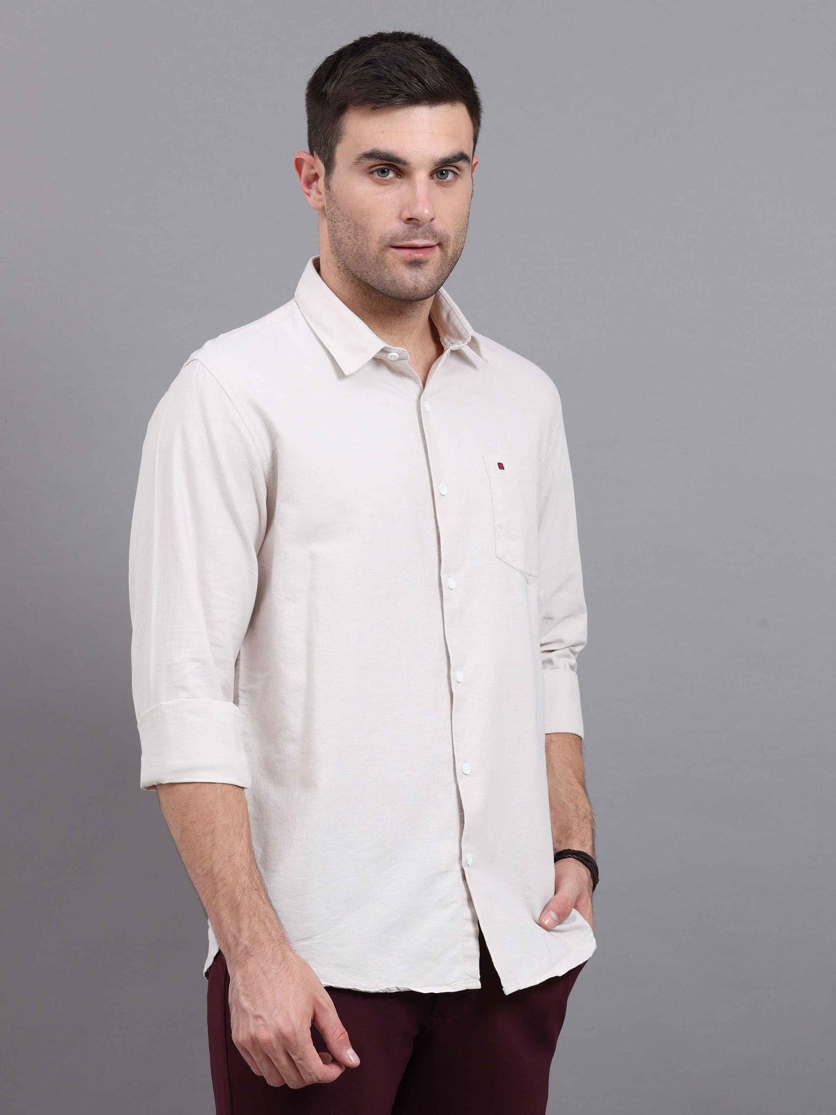 Men's Light Pink Slim Fit Solid Full Sleeves Casual Shirts