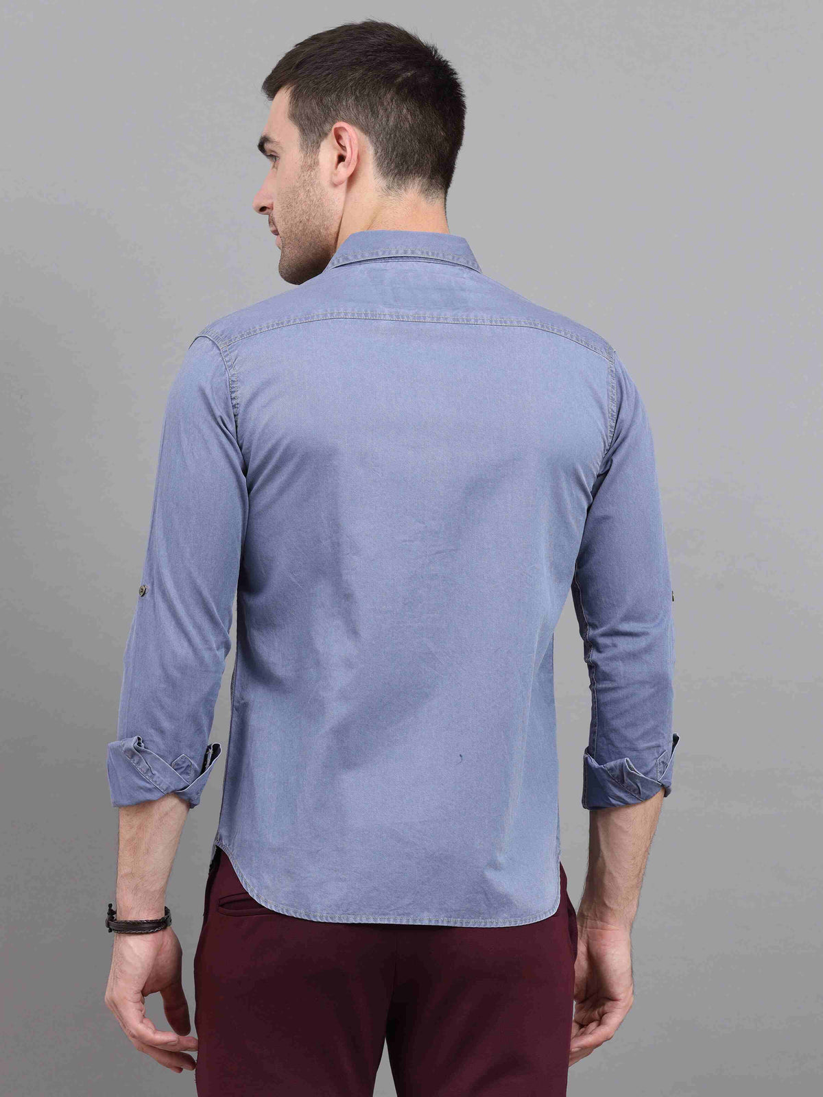 Shop Men's Blue Slim Fit Full Sleeves Denim Casual Shirts Online.