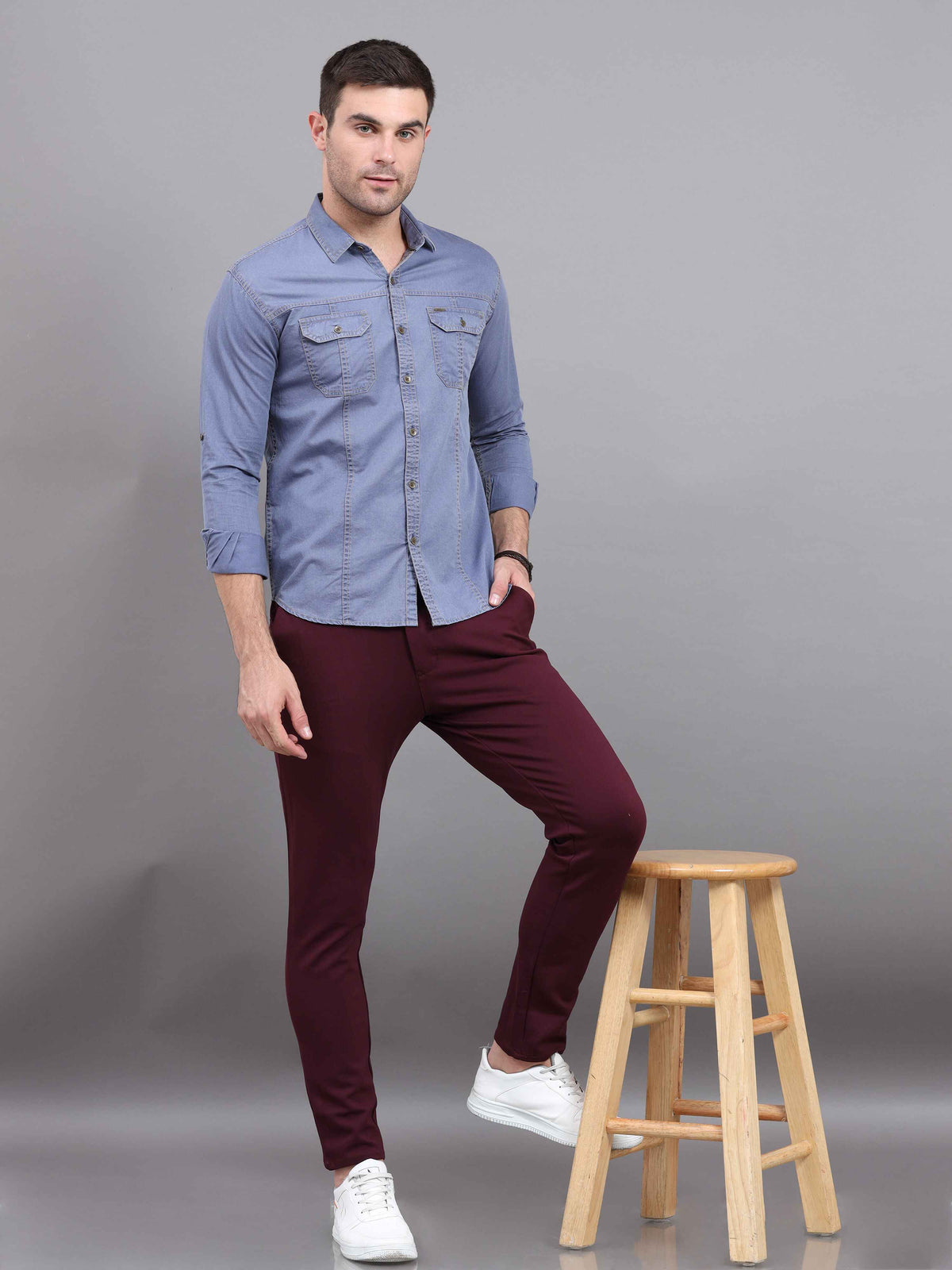 Shop Men's Blue Slim Fit Full Sleeves Denim Casual Shirts Online.