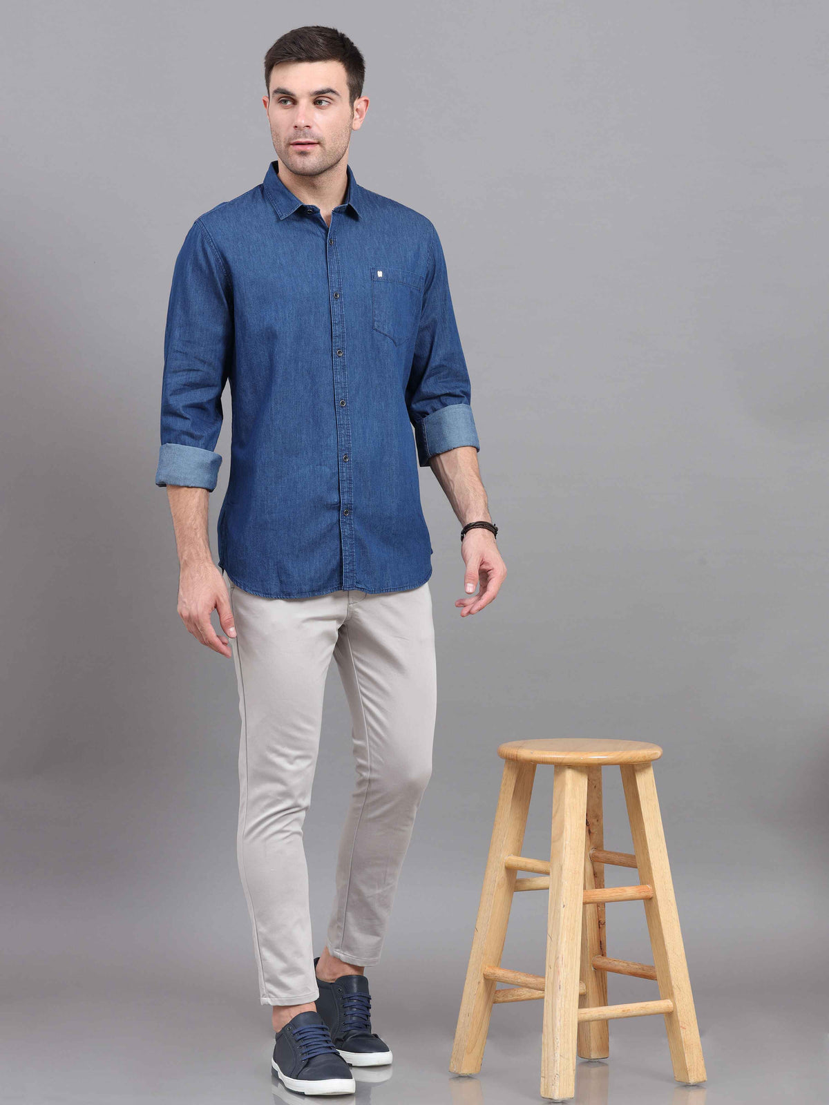 Shop Men's Blue Denim Slim Fit Solid Full Sleeves Casual Shirts Online.