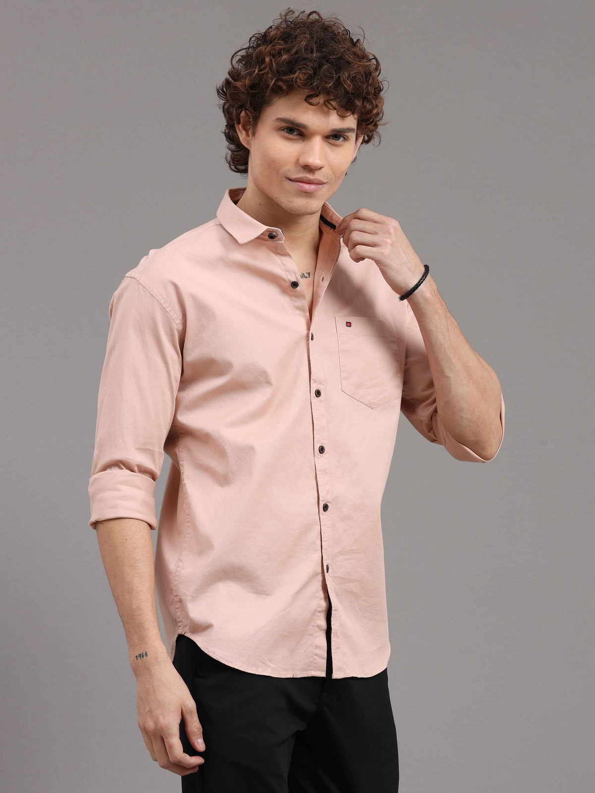 Shop Men's Peach Slim Fit Solid Full Sleeves Casual Shirts Online.