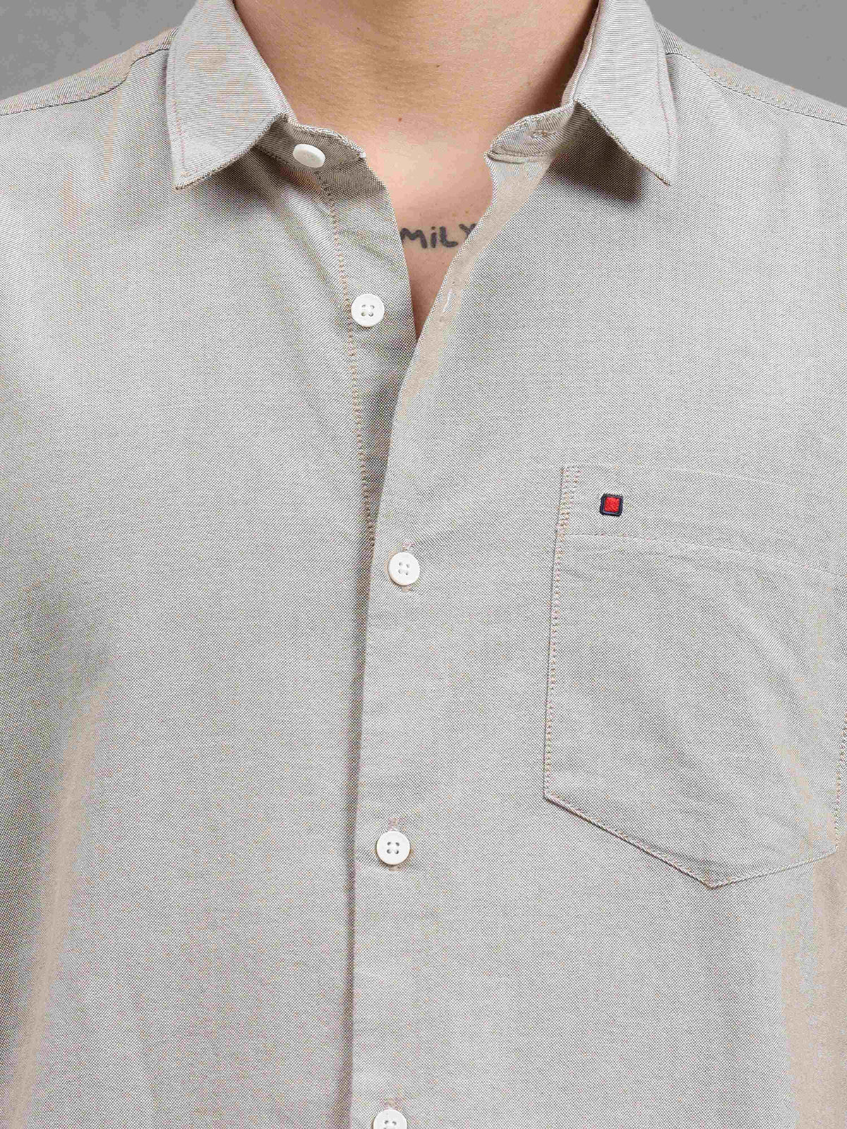 Shop Men's Khaki Slim Fit Solid Oxford Full Sleeves Casual Shirts Online.