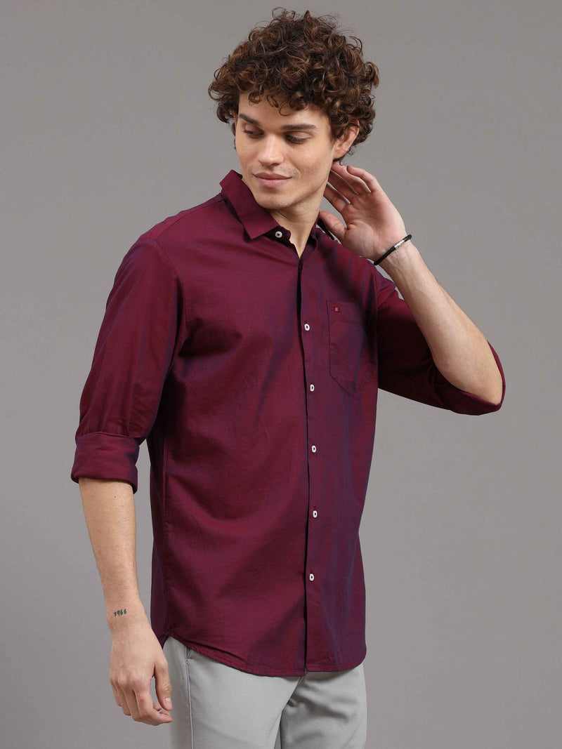 Shop Men's Burgundy Slim Fit Solid Full Sleeves Casual Shirts Online.