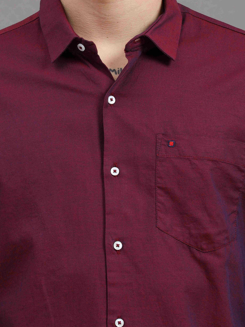 Shop Men's Burgundy Slim Fit Solid Full Sleeves Casual Shirts Online.