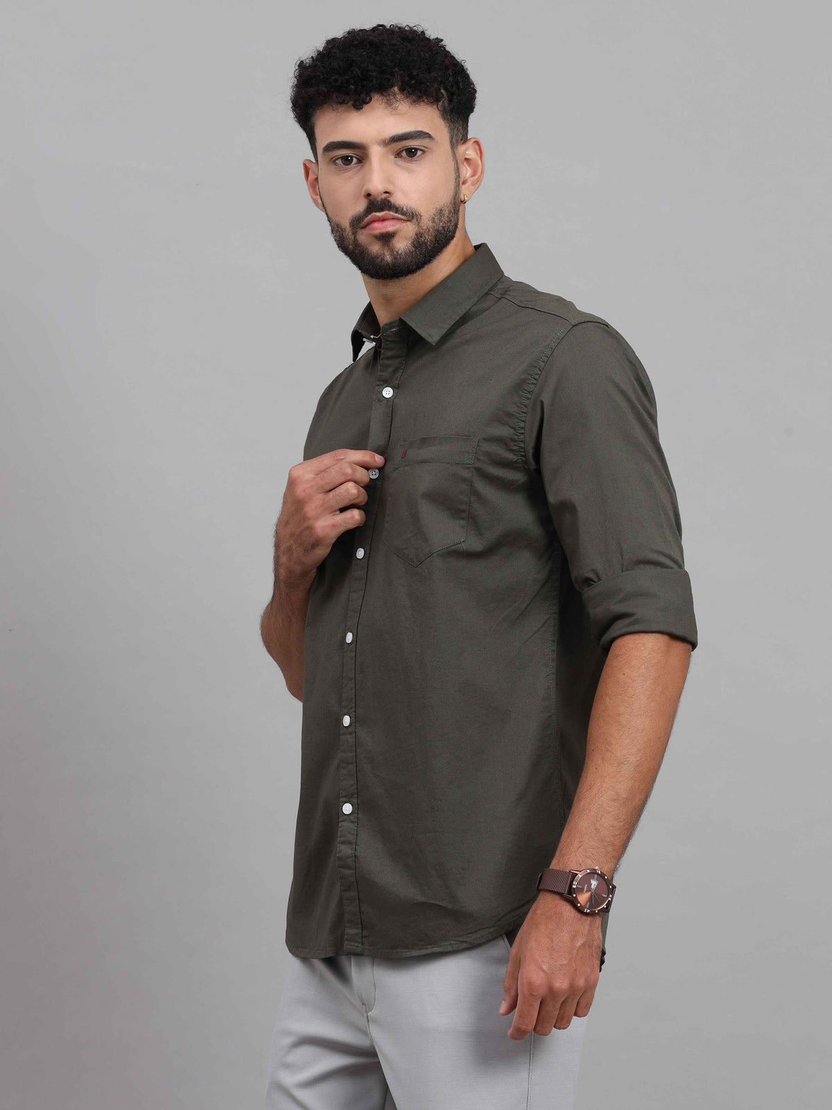 Men's Pebble Grey Slim Fit Solid Full Sleeves Casual Shirts