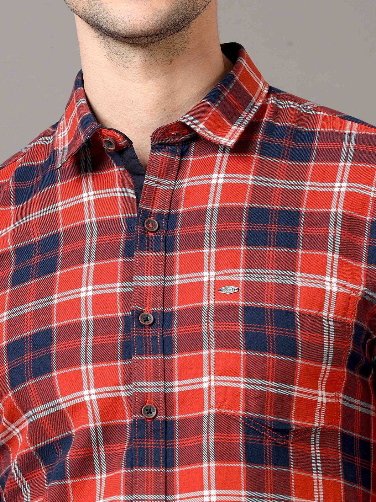 Shop Men's Navy And Red Slim Fit Cotton Casual Check Shirt Online.