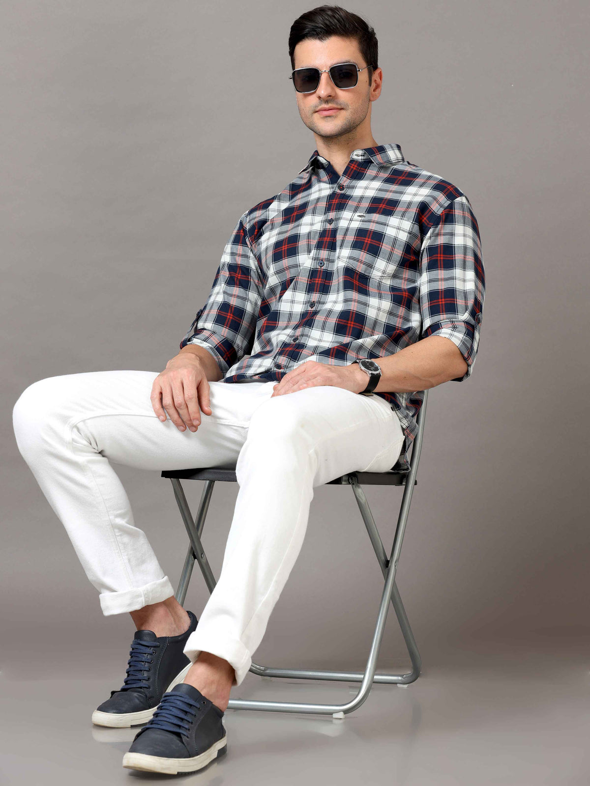 Men's White Red Slim Fit Checks Full Sleeves Casual Shirts
