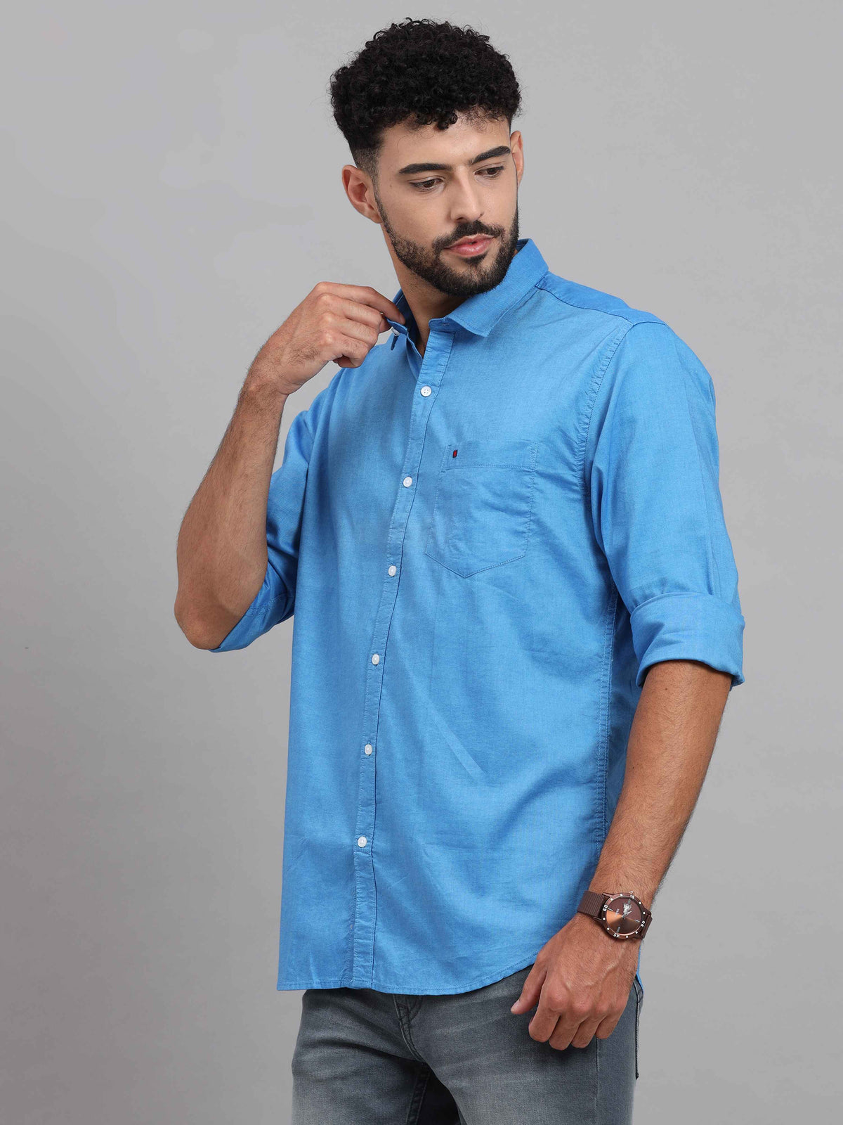 Shop Men's Blue Slim Fit Solid Full Sleeves Casual Shirts Online.