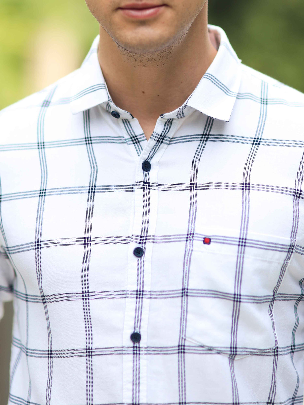 Shop Men's White Slim Fit Checks Full Sleeves Casual Shirts Online.