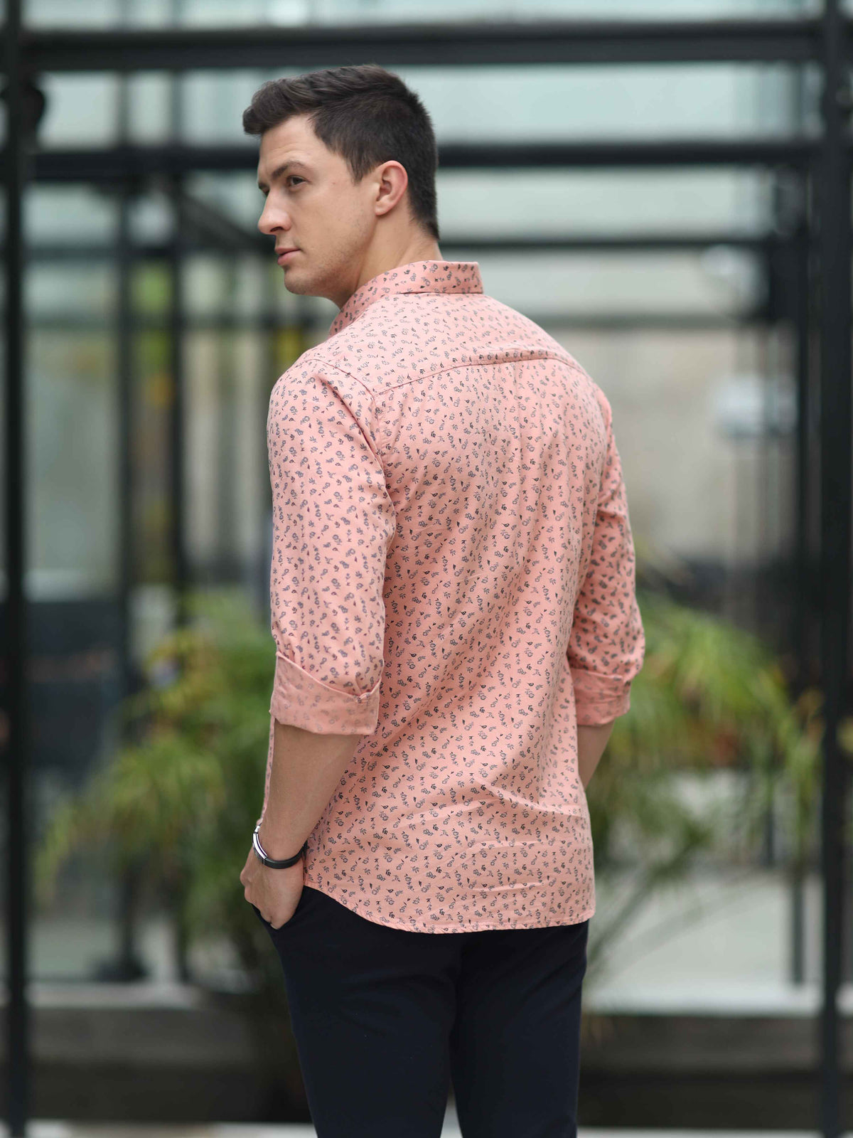 Shop Men's Pink Slim Fit Printed Full Sleeves Casual Shirts Online.