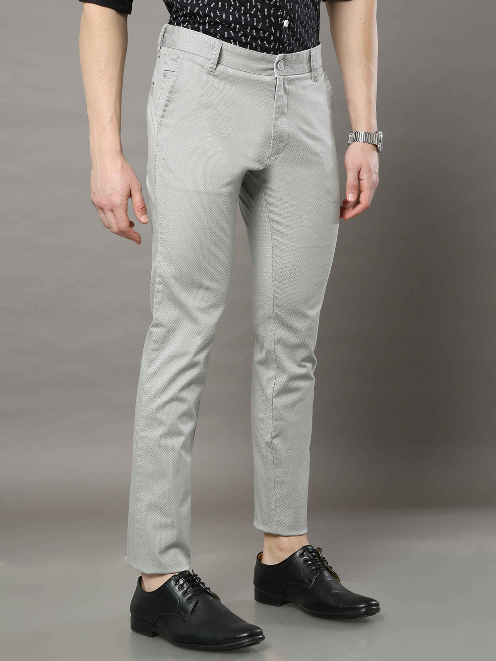 Men's Light Grey Narrow Fit Printed Casual Trouser