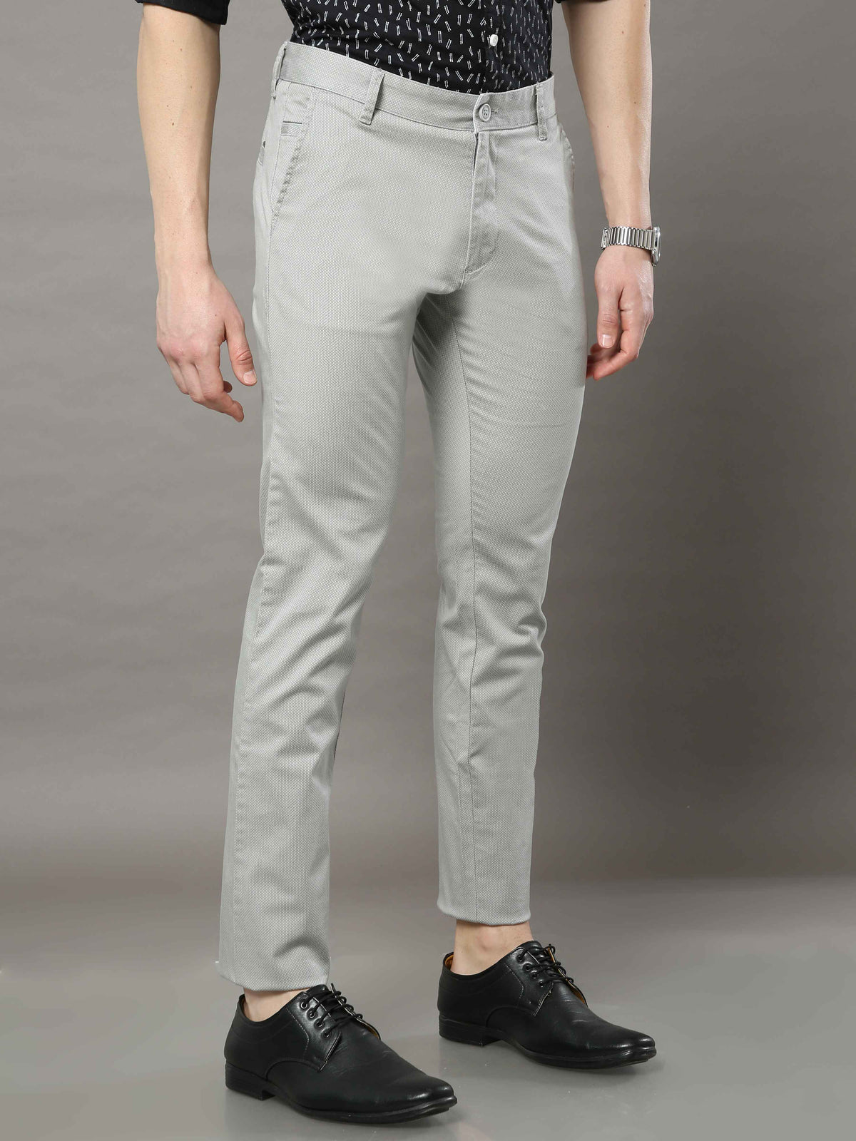 Men's Light Grey Narrow Fit Printed Casual Trouser