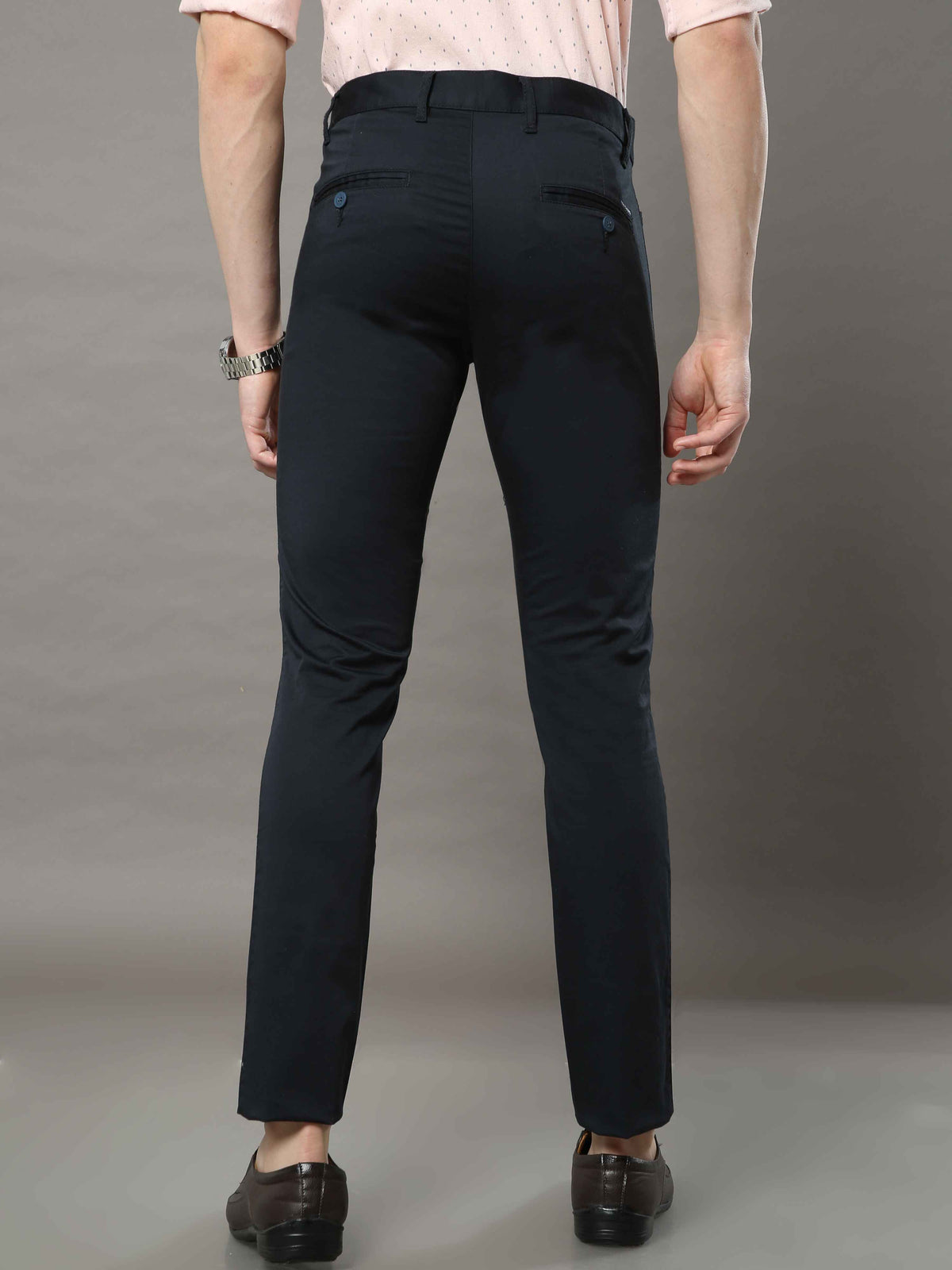 Shop Men's Navy Narrow Fit Solid Casual Trouser Online.