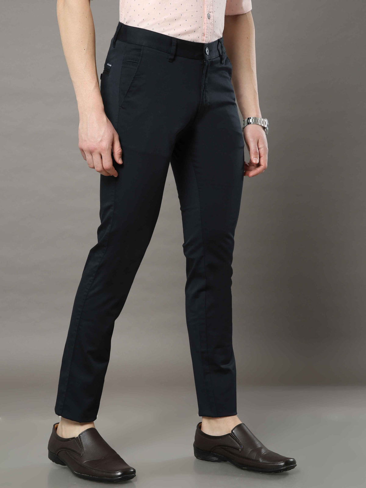 Men's Navy Narrow Fit Solid Casual Trouser