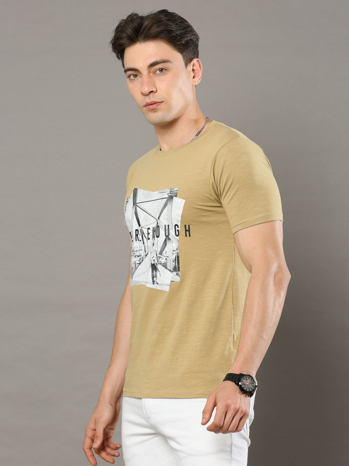 Shop Men's Brown Regular Fit Printed Casual Crew Neck T-Shirt Online.