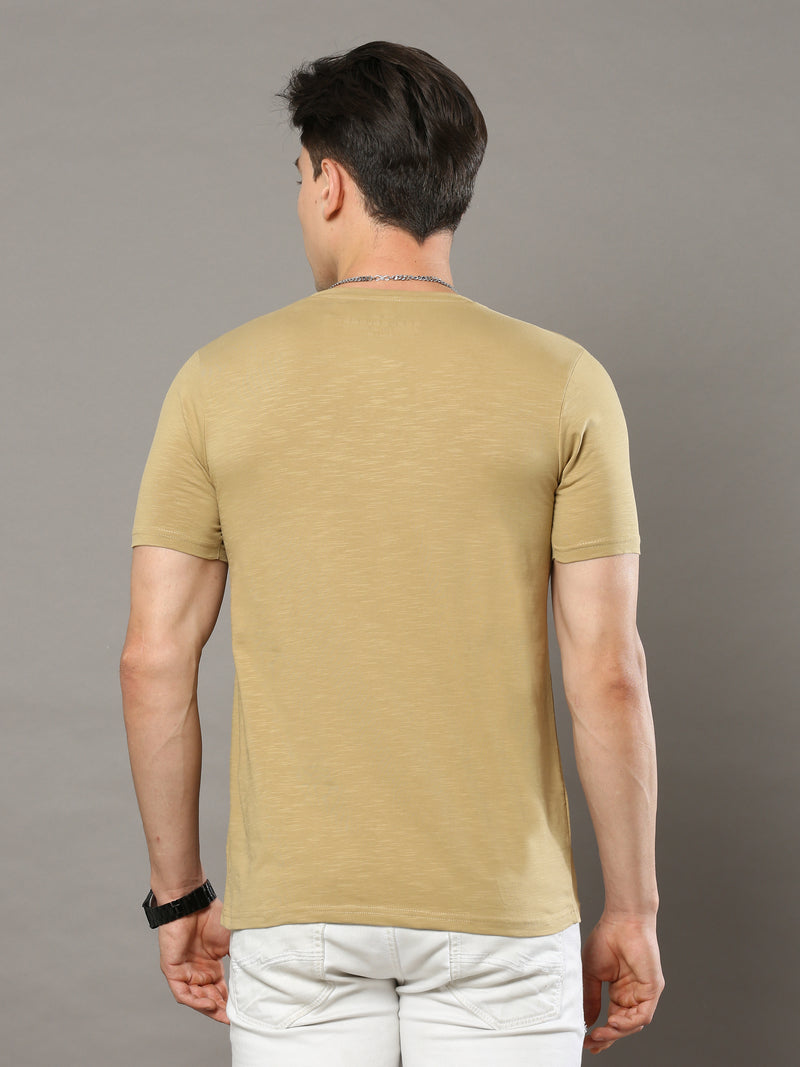 Shop Men's Brown Regular Fit Printed Casual Crew Neck T-Shirt Online.