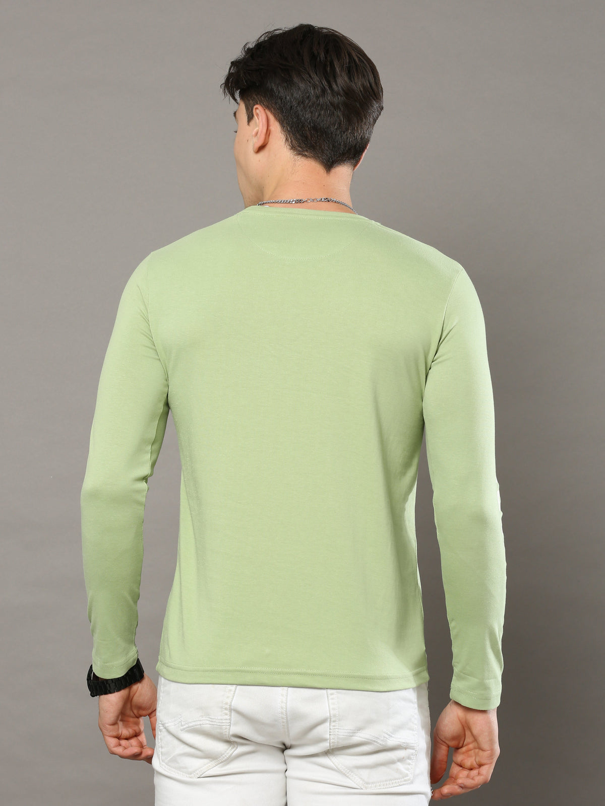 Shop Men's Green Printed Regular Fit Full Sleeves Crew Neck T-Shirt Online.