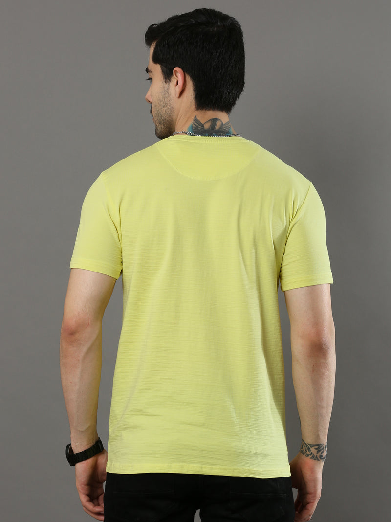 Shop Men's Yellow Regular Fit Printed Crew Neck Casual T-Shirt Online.