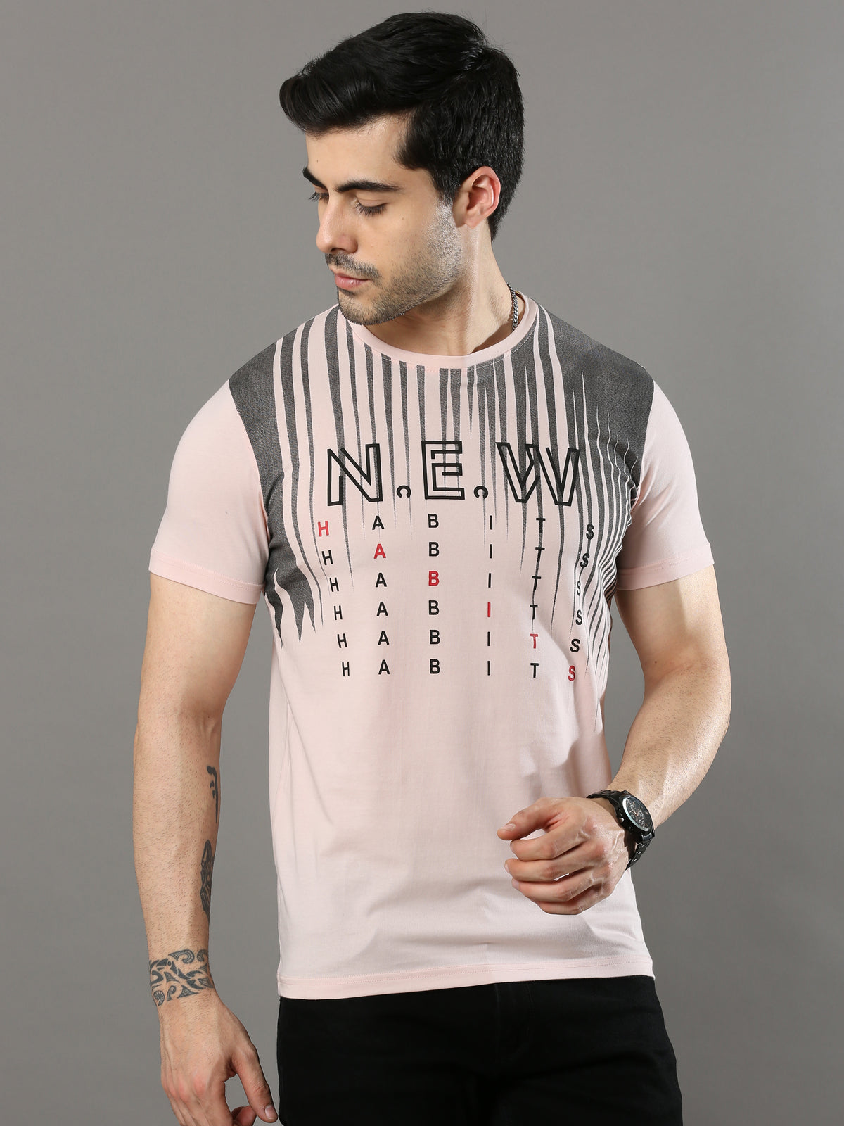 Shop Men's Pink Regular Fit Printed Crew Neck Casual T-Shirt Online.