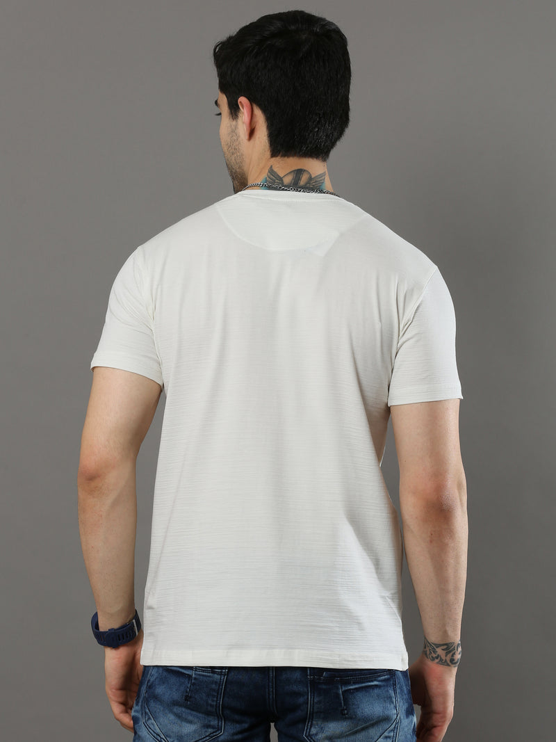 Shop Men's White Regular Fit Printed Crew Neck Casual T-Shirt Online.