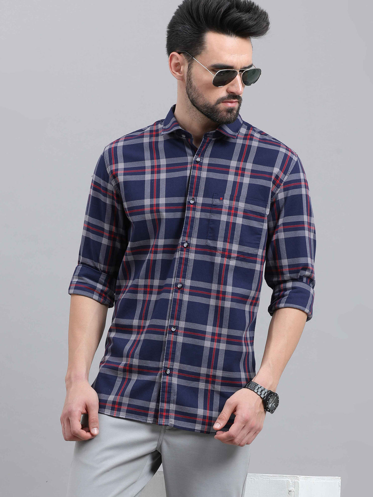 Men's Navy Slim Fit Checks Full Sleeves Casual Shirts