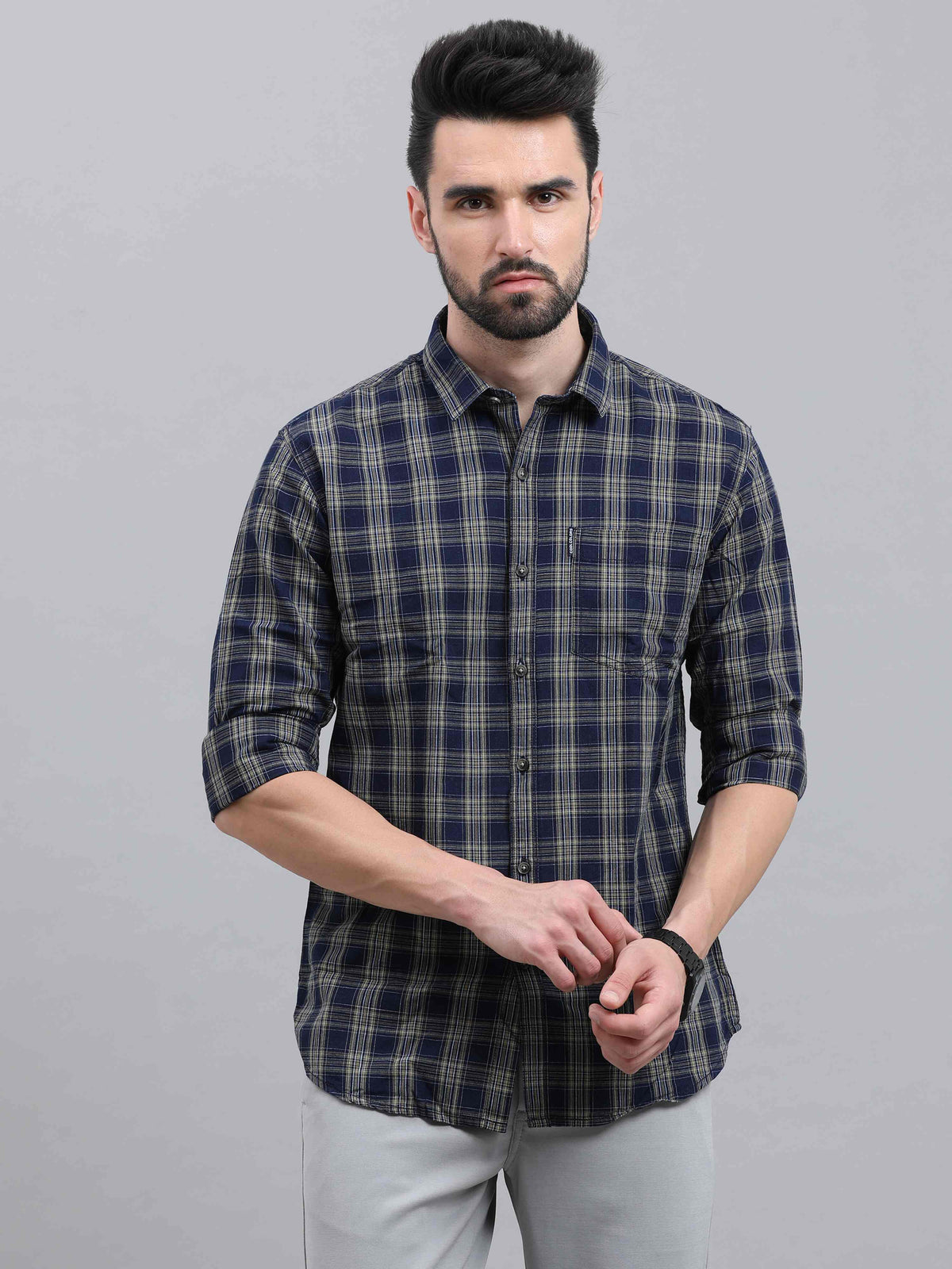 Shop Men's Navy Slim Fit Checks Full Sleeves Casual Shirts Online.