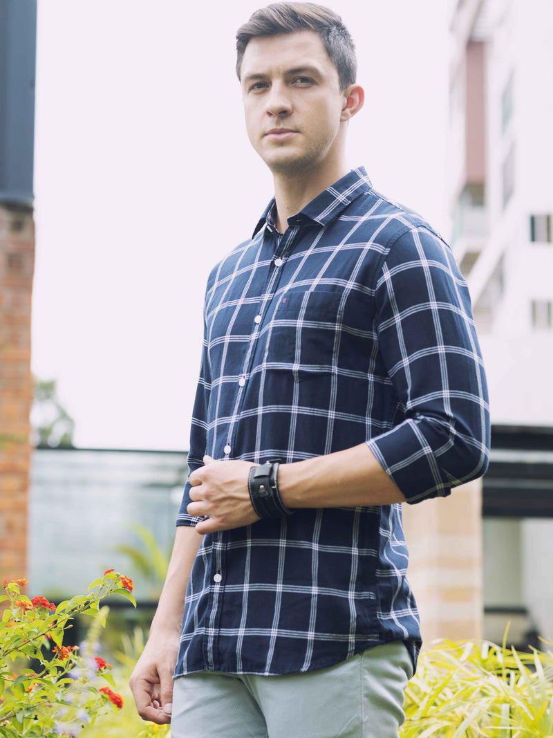 Shop Men's Navy Slim Fit Checks Full Sleeves Casual Shirts Online.