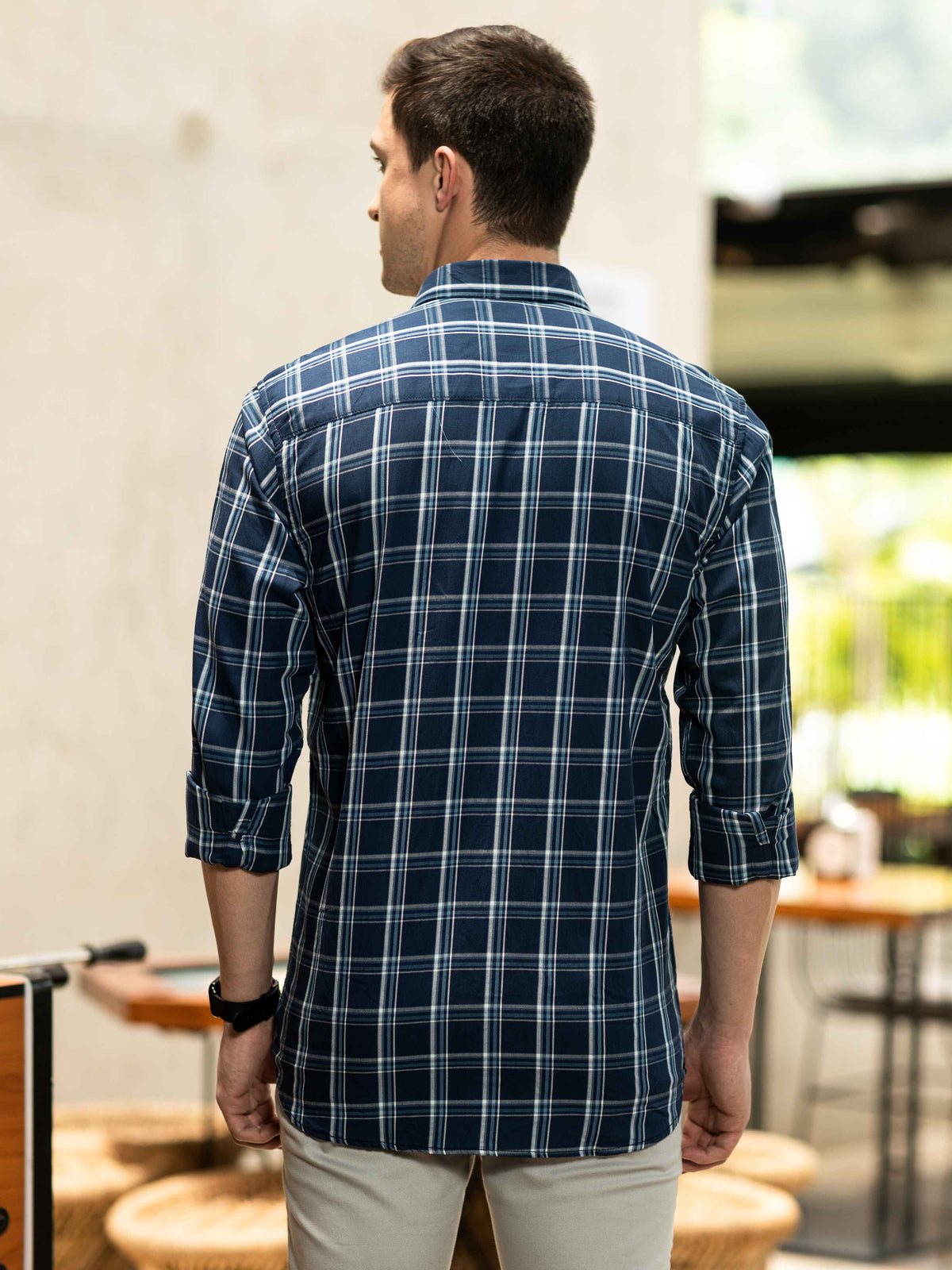 Shop Men's Navy Slim Fit Checks Full Sleeves Casual Shirts Online.