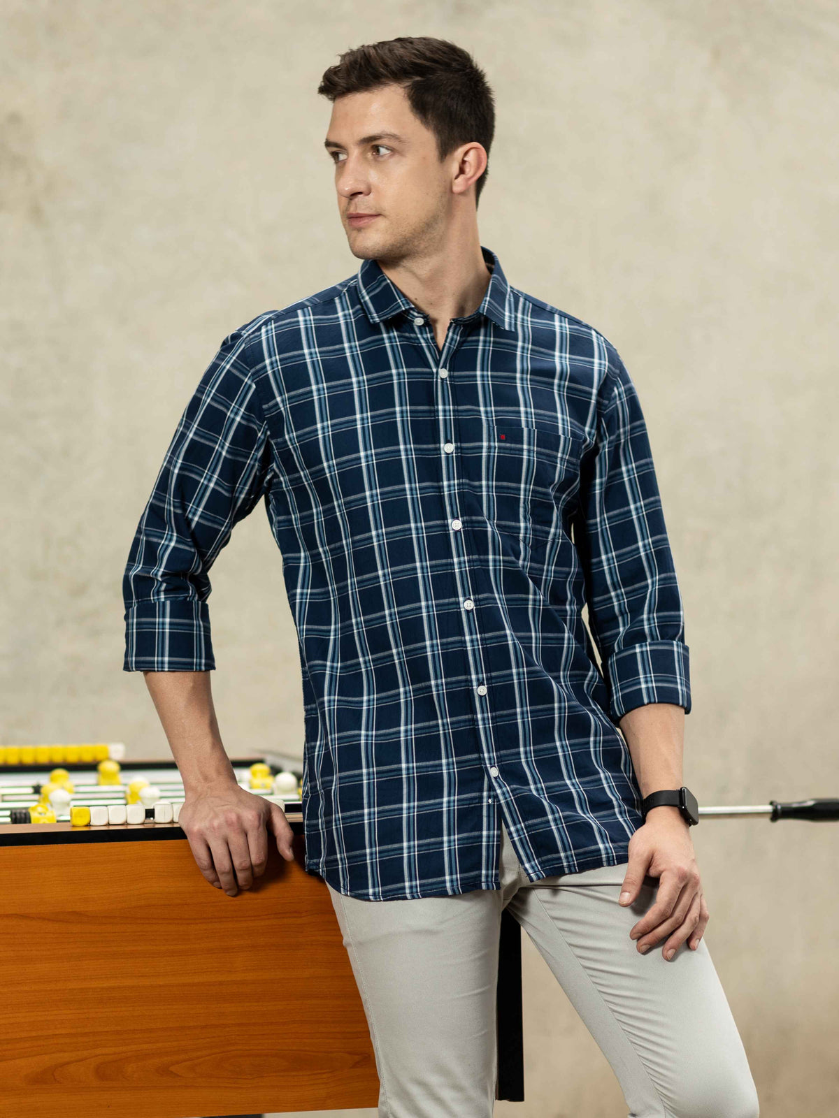 Shop Men's Navy Slim Fit Checks Full Sleeves Casual Shirts Online.